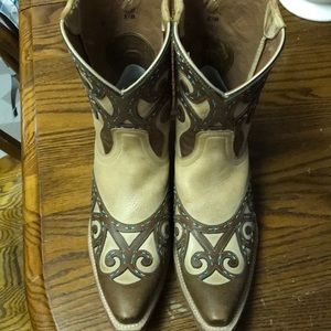 Barely Worn Ariat Boots